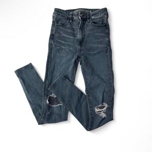 American Eagle Distressed Super Super Stretch Jeggings